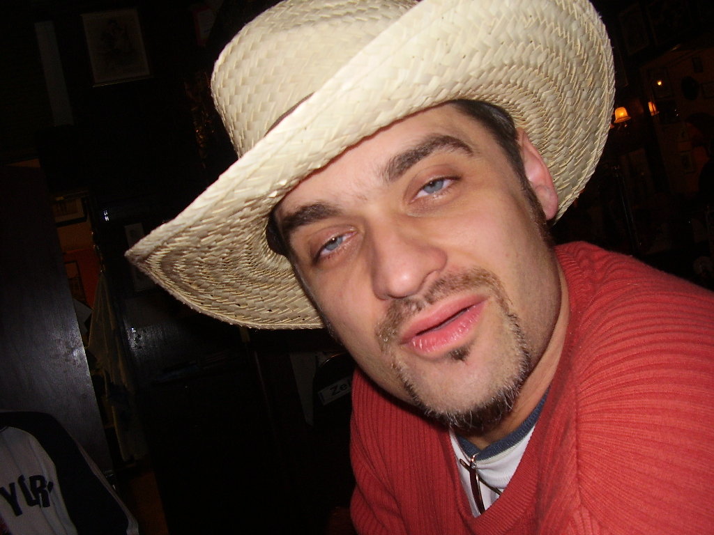 Image 48 of 77  -  138 kB